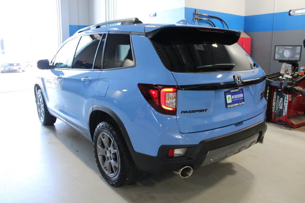 Used 2024 Honda Passport TrailSport image 27