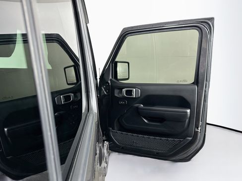 Used 2020 Jeep Wrangler Unlimited Sport AWD/4WD image 31