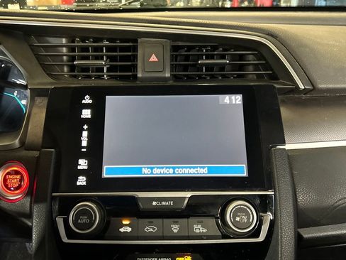 Used 2018 Honda Civic EX image 17