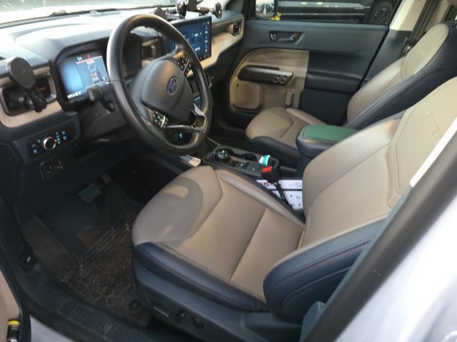 Used 2025 Ford Maverick Lariat w/ 4K Tow Package AWD/4WD image 5