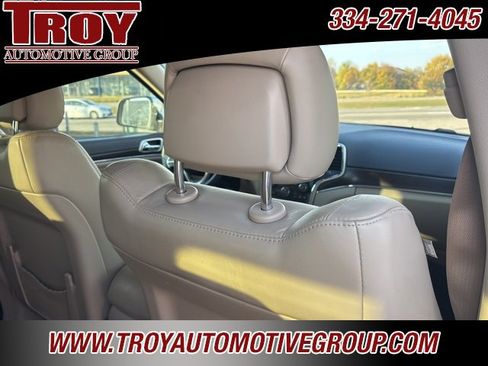 Used 2015 Jeep Grand Cherokee Limited image 23