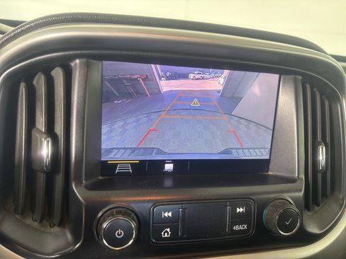 Used 2020 Chevrolet Colorado LT w/ Safety Package image 20