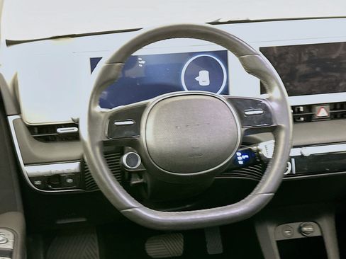 Used 2024 Hyundai Ioniq 5 SEL RWD image 18