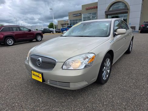 Used 2009 Buick Lucerne CXL FWD image 2