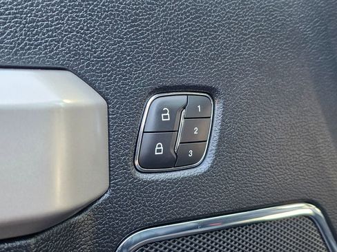 Used 2018 Ford F150 Lariat w/ Equipment Group 502A Luxury image 28