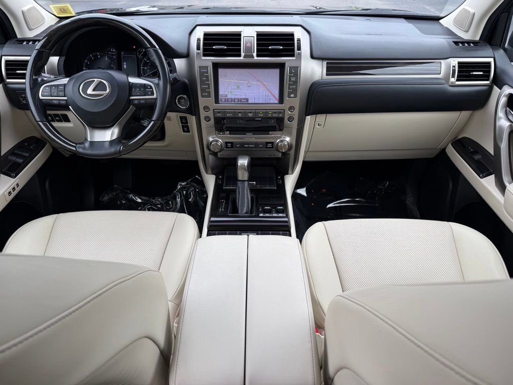 Used 2020 Lexus GX 460 Premium AWD/4WD image 15