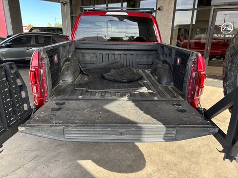 Used 2018 Ford F150 Raptor w/ Equipment Group 802A Luxury AWD/4WD image 30