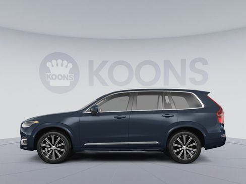 Used 2023 Volvo XC90 B6 Plus w/ Protection Package Premier AWD/4WD image 2
