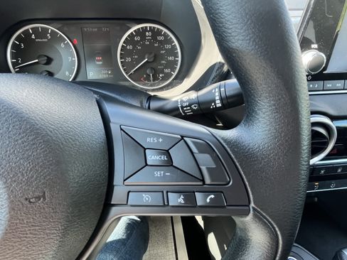 Used 2025 Nissan Sentra S FWD image 22