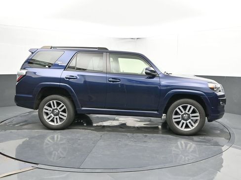 Used 2022 Toyota 4Runner TRD Sport w/ Technology Package AWD/4WD image 4
