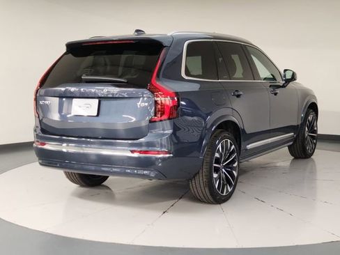 New 2026 Volvo XC90 T8 Core w/ Protection Package image 2