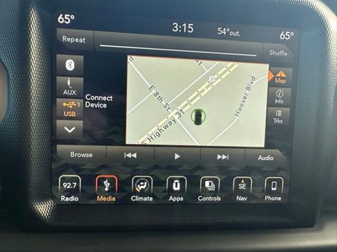 Used 2018 Jeep Wrangler Unlimited Sahara image 33