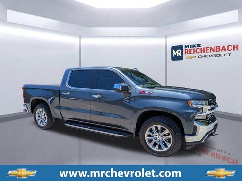 Used 2022 Chevrolet Silverado 1500 LTZ AWD/4WD image 1
