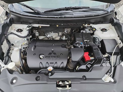 Used 2017 Mitsubishi Outlander Sport SE image 35