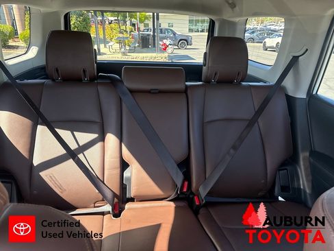 Used 2024 Toyota 4Runner Limited AWD/4WD image 30