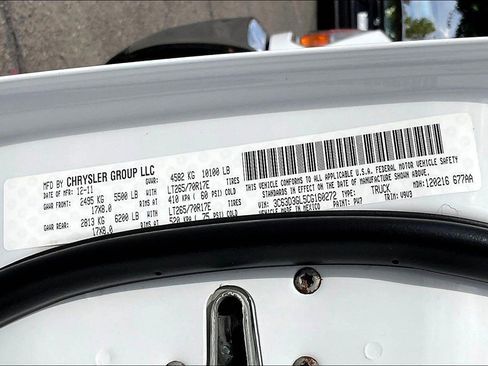 Used 2012 RAM 3500 ST w/ Chrome Appearance Group image 30