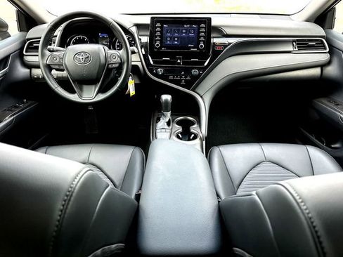 Certified 2024 Toyota Camry SE image 27