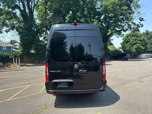 Used 2021 Mercedes-Benz Sprinter 3500 image 6