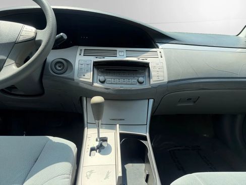 Used 2006 Toyota Avalon XL FWD image 12