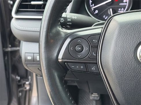 Used 2024 Toyota Camry SE image 20