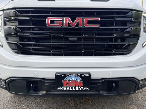 New 2026 GMC Sierra 1500 Elevation w/ Elevation Premium Package image 32