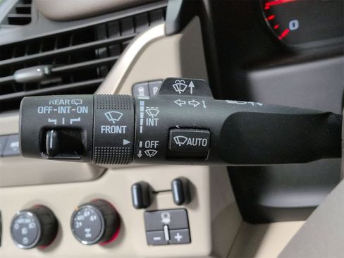 Used 2016 GMC Yukon Denali w/ Open Road Package image 28