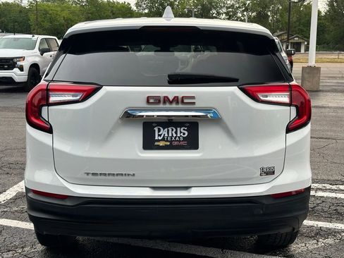 Used 2022 GMC Terrain SLE FWD image 5