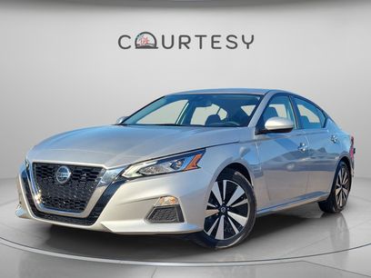 Certified 2021 Nissan Altima 2.5 SV