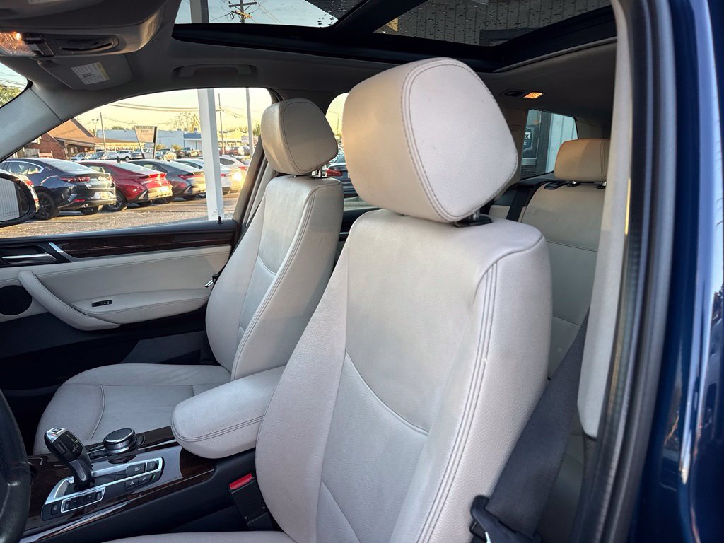 Used 2017 BMW X3 xDrive28i w/ Driving Assistance Package AWD/4WD image 10