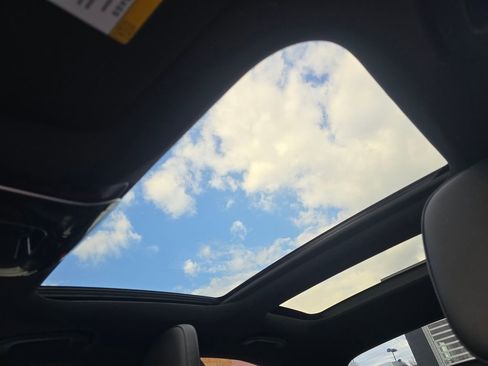 Certified 2025 Mercedes-Benz C 43 AMG 4MATIC Sedan image 3