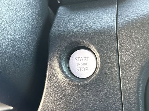 Used 2022 Nissan Frontier S w/ Technology Package RWD image 36
