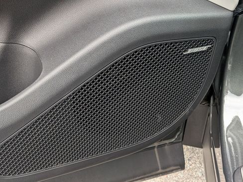 New 2025 Hyundai Tucson Limited image 17