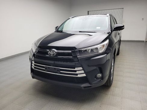 Used 2018 Toyota Highlander Limited Platinum image 15