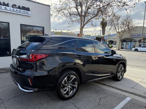 Used 2018 Lexus RX 350L Luxury w/ Accessory Package image 7