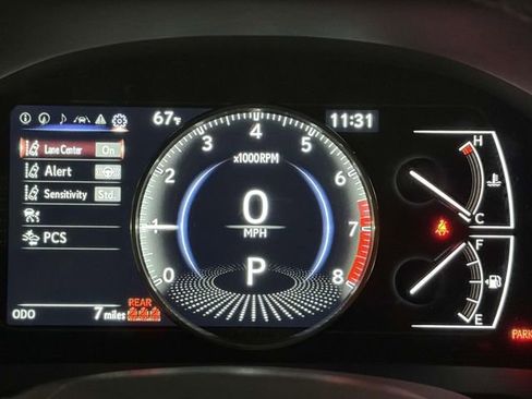 New 2025 Lexus ES 350 350 image 4