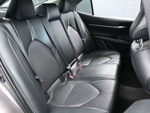 Used 2021 Toyota Camry XSE image 41