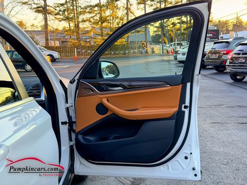 Used 2023 BMW X3 xDrive30i w/ Convenience Package image 18