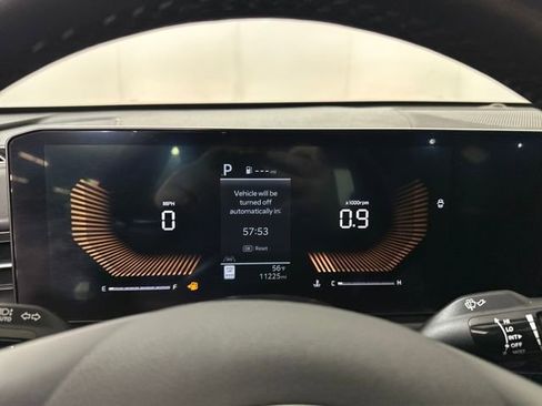 Used 2025 Kia K5 GT-Line w/ GT-Line Premium Package image 17