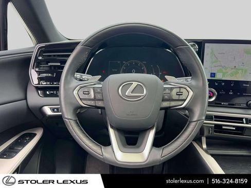 Used 2024 Lexus RX 350 Premium w/ Accessory Package (Z1) AWD/4WD image 19