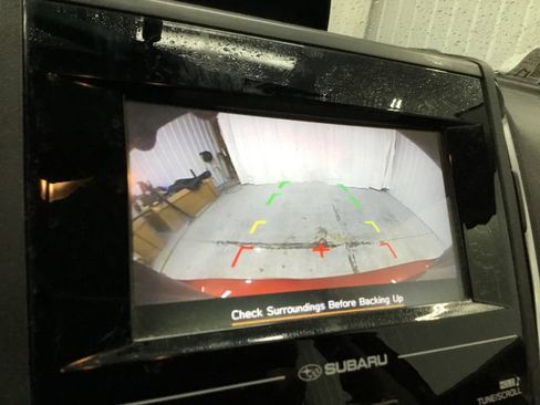 Used 2018 Subaru Impreza 2.0i image 9