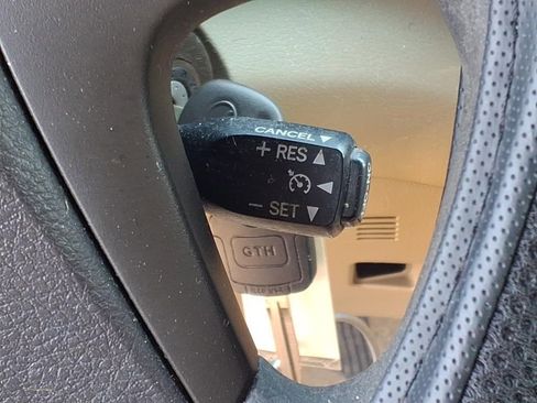 Used 2009 Toyota Highlander 2WD image 19