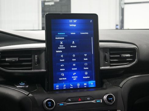 Used 2020 Ford Explorer ST w/ ST Street Pack image 22