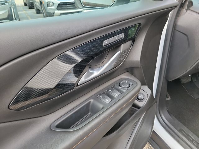 Used 2022 GMC Terrain AT4 w/ Tech Package AWD/4WD image 17