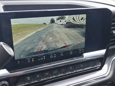 Used 2024 Chevrolet Silverado 3500 High Country w/ High Country Premium Package image 7