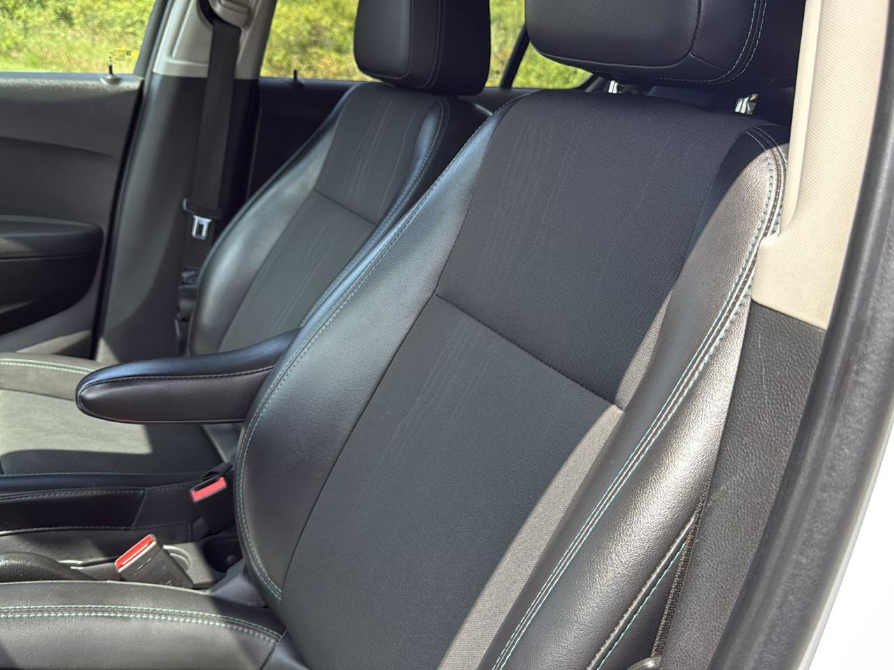 Used 2015 Chevrolet Trax LT FWD image 15
