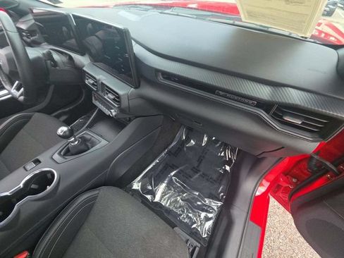 Used 2025 Ford Mustang GT RWD image 12