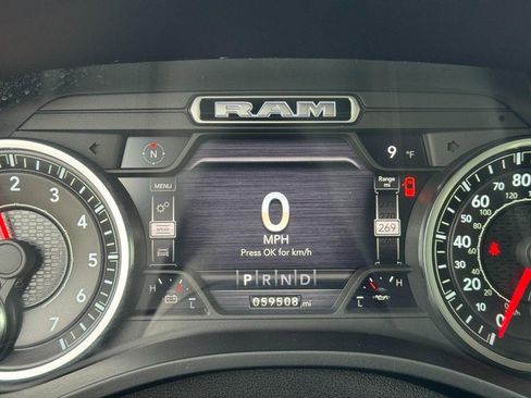 Used 2021 RAM 1500 Laramie image 21