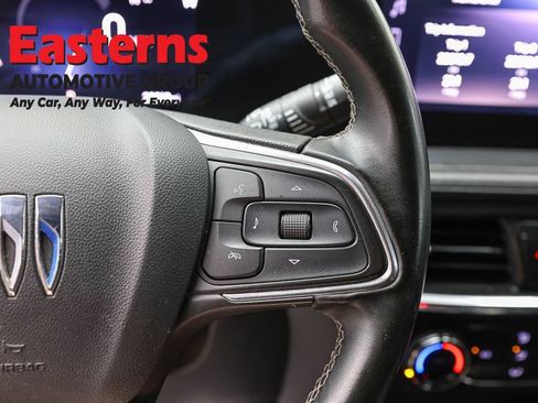 Used 2024 Buick Encore GX Preferred FWD image 15
