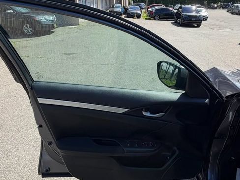 Used 2016 Honda Civic LX image 9