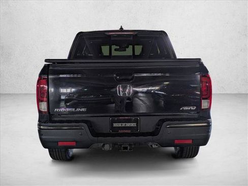 Used 2017 Honda Ridgeline Black Edition image 6